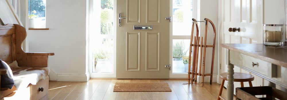 Comment aménager une entrée pratique et déco ? cdiscount Entrée Créatif Banquette